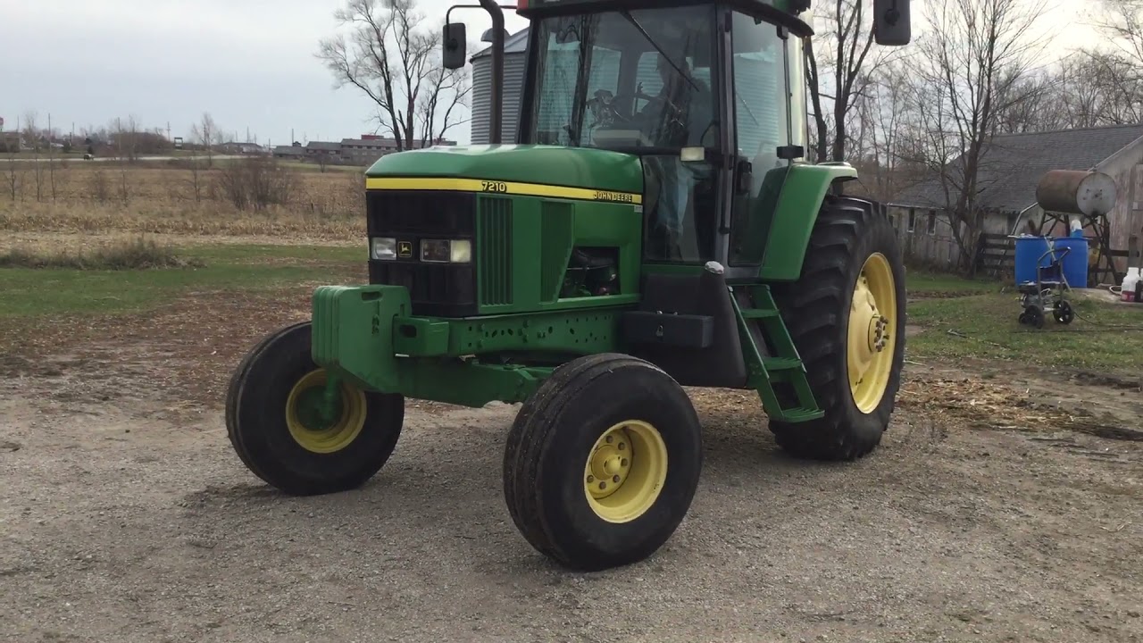 John Deere 7210 tractor