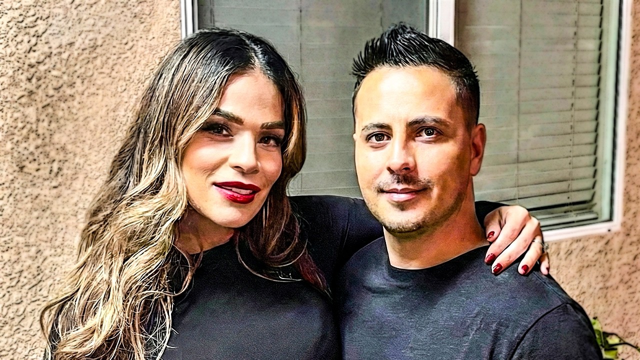 La esposa mexicana revela su secreto en el podcast — el esposo trama su plan — 11 niños
