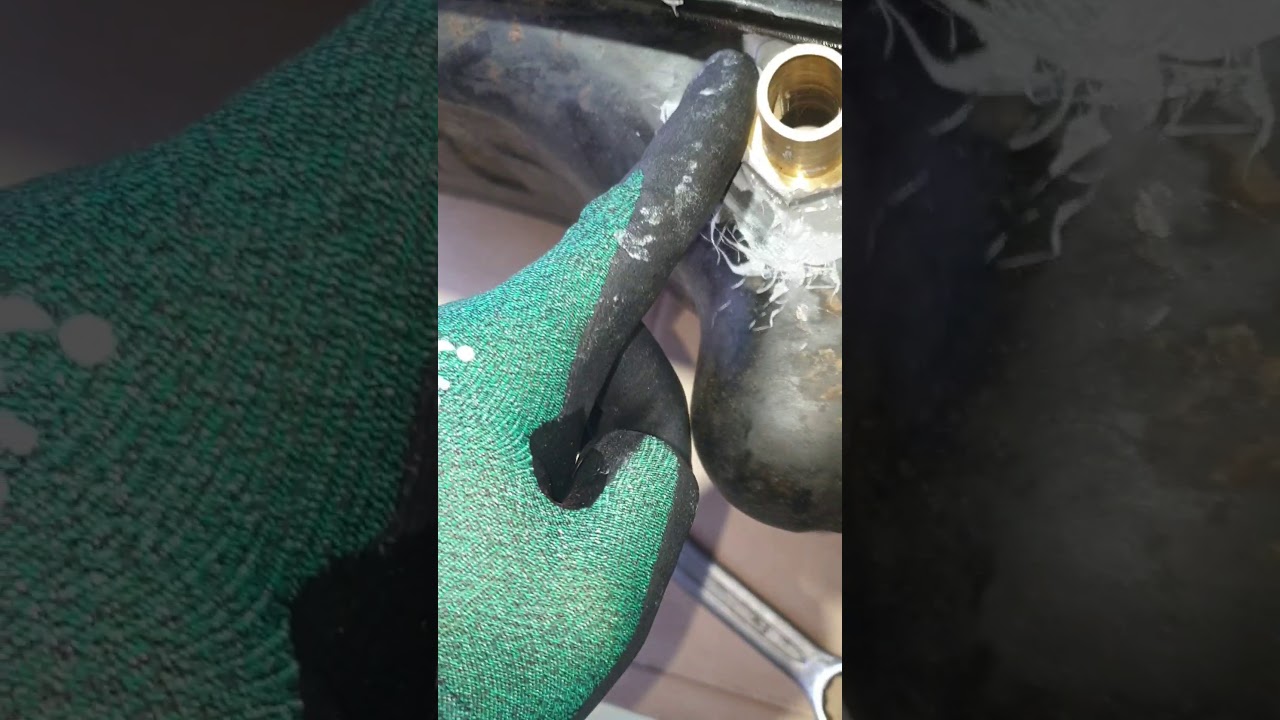 TD42 turbo oil drain hose fitment