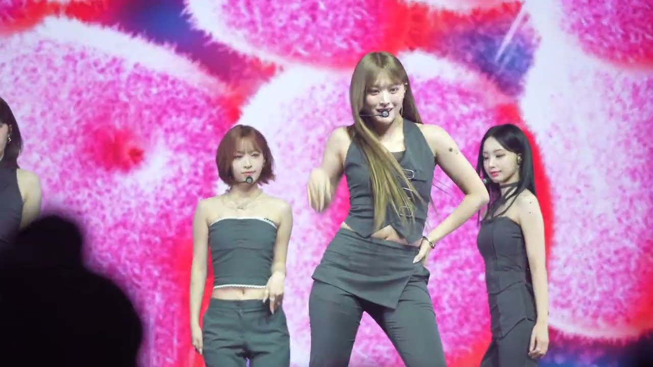 251125 리센느(Rescene) 'Hear Drop' 4K30p 직캠(fancam) @showcase 명화아트홀