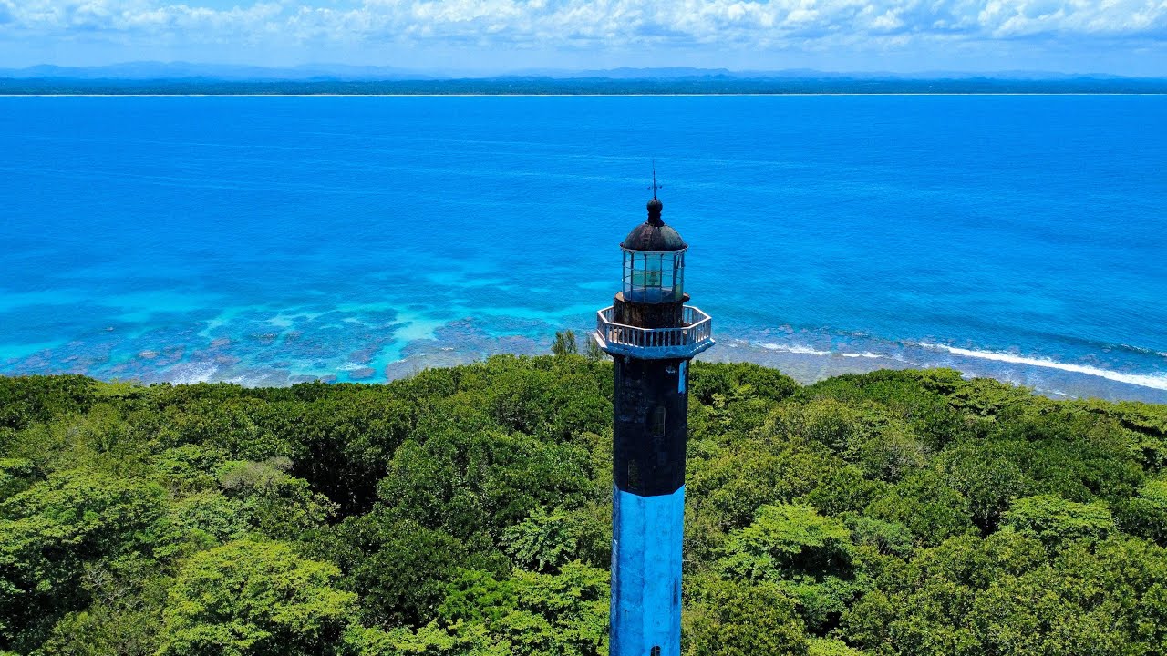 The Tallest Lighthouse in Africa | Nosy Alanana, Madagascar