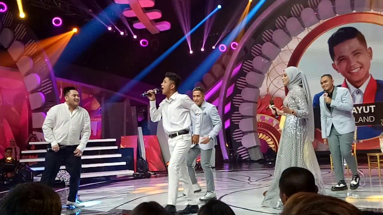 Jirayut Dan Nazar Adu goyangan Gokil parah #jirayutdaa4 #jirayutthailand #daasia4