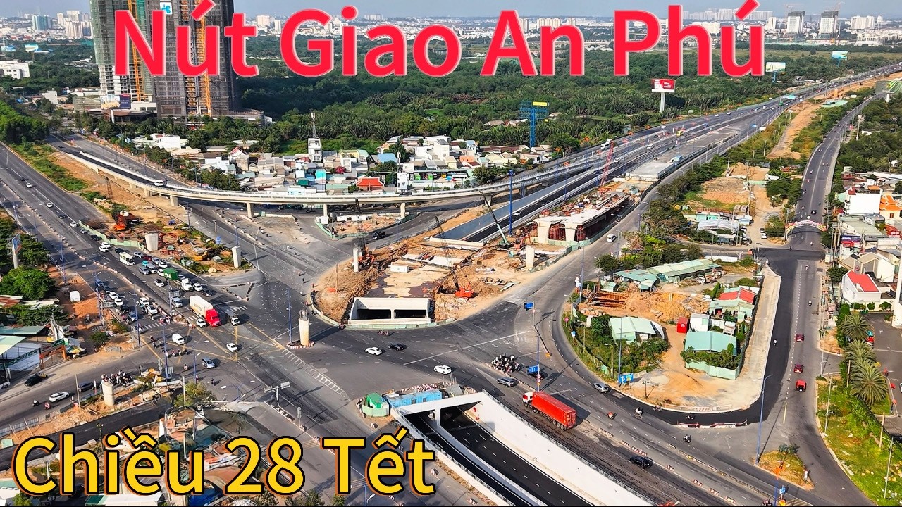 Nút Giao An Phú- TPHCM - Chiều 28 Tết.