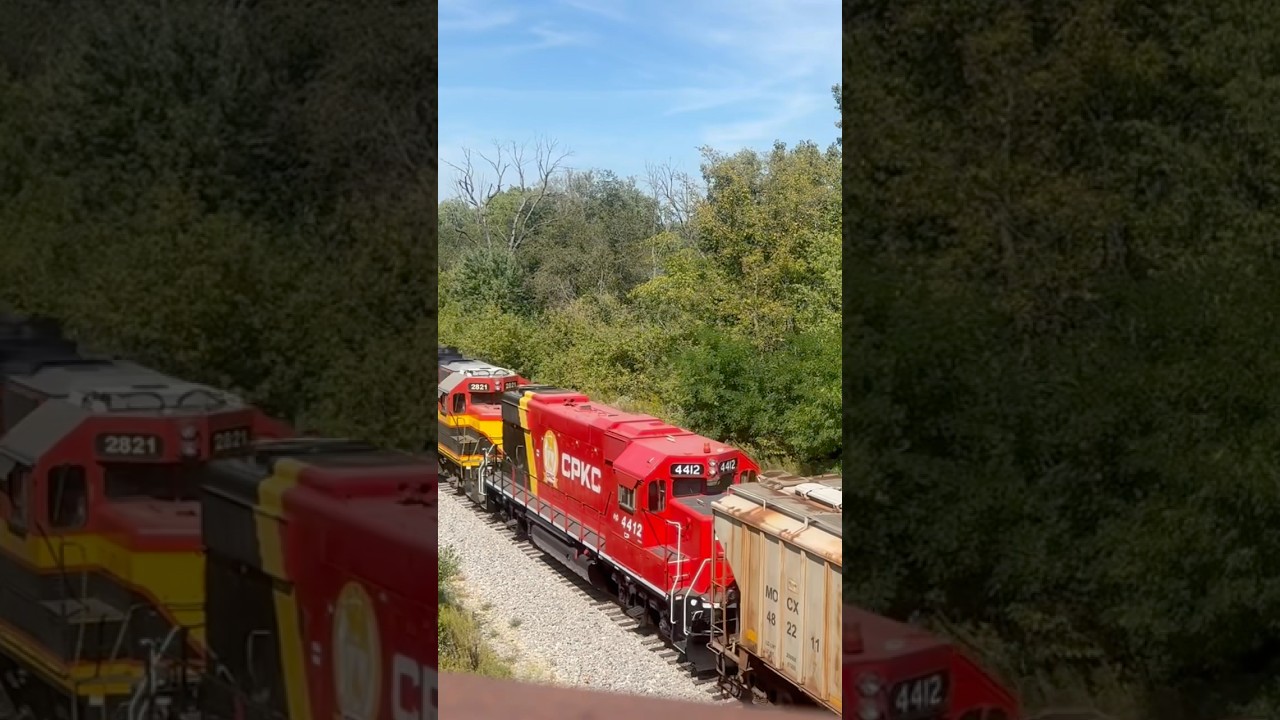 ***VERY RARE*** BNSF Fakebonnet leads the first painted CPKC GP38! 