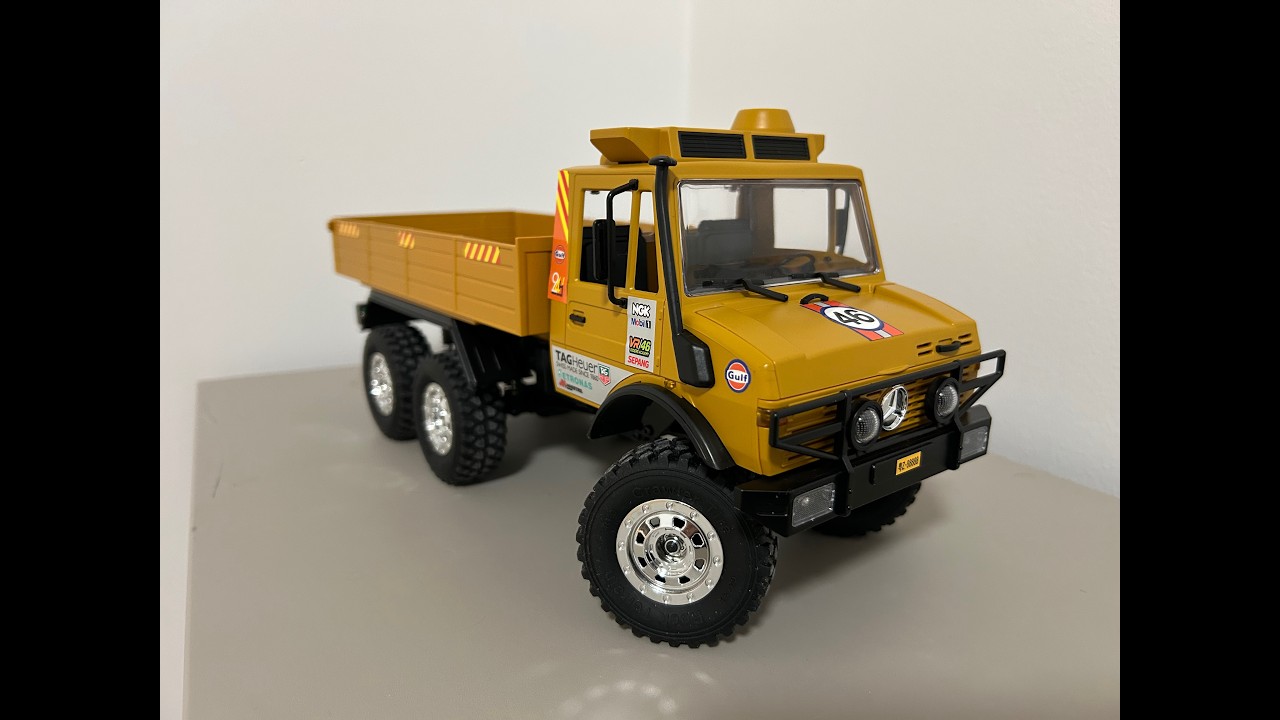 Six Wheel Drive RC Truck C8823