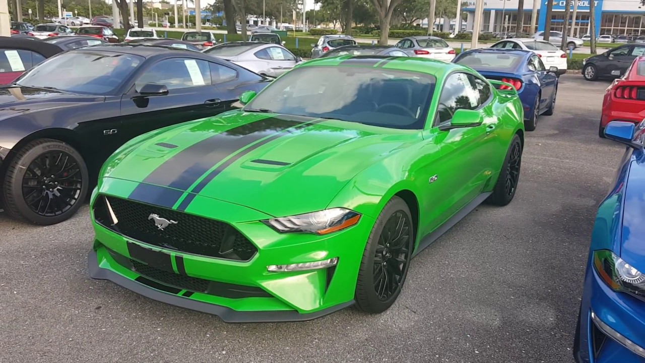 2019 Mustang Gt Performance Pack quick look - The true pony car champ!