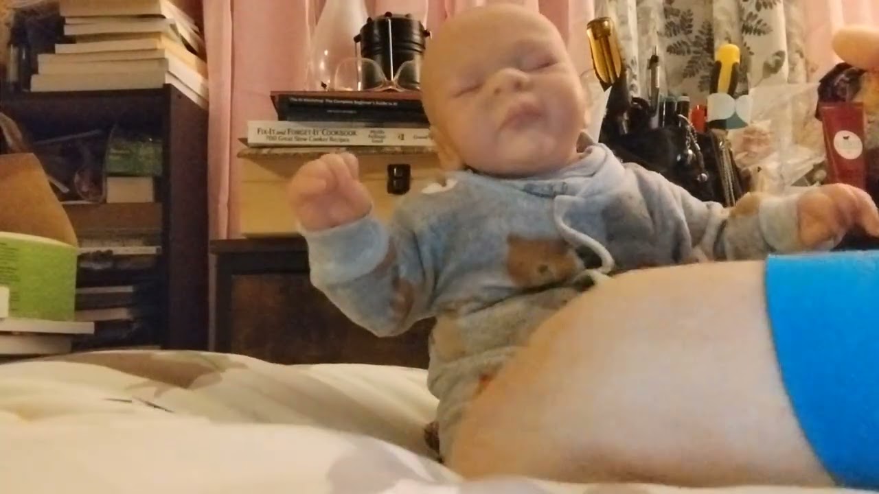 Chat and change with Reed Maddox. #reborns #baby #babyboy #rebornsdolls #cute 