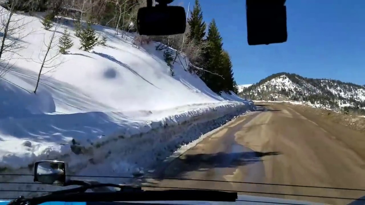 A Different View. CO 139 Douglas Pass Southbound!