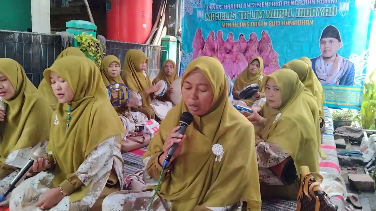 TAWAQUFAN MT NURUL HIDAYAH BERSAMA NURUS SA'ADAH TANGERANG BANTEN 