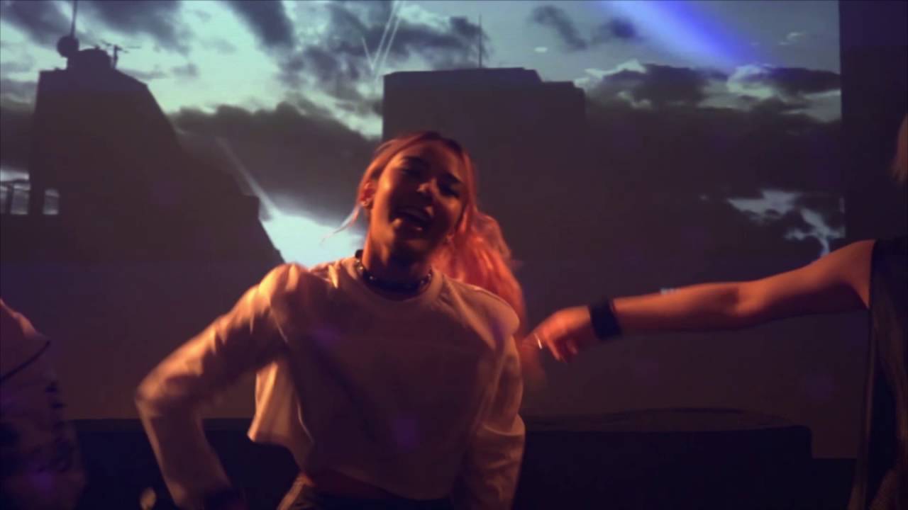 FAKY / インタラクティブ選択制Webドラマ 