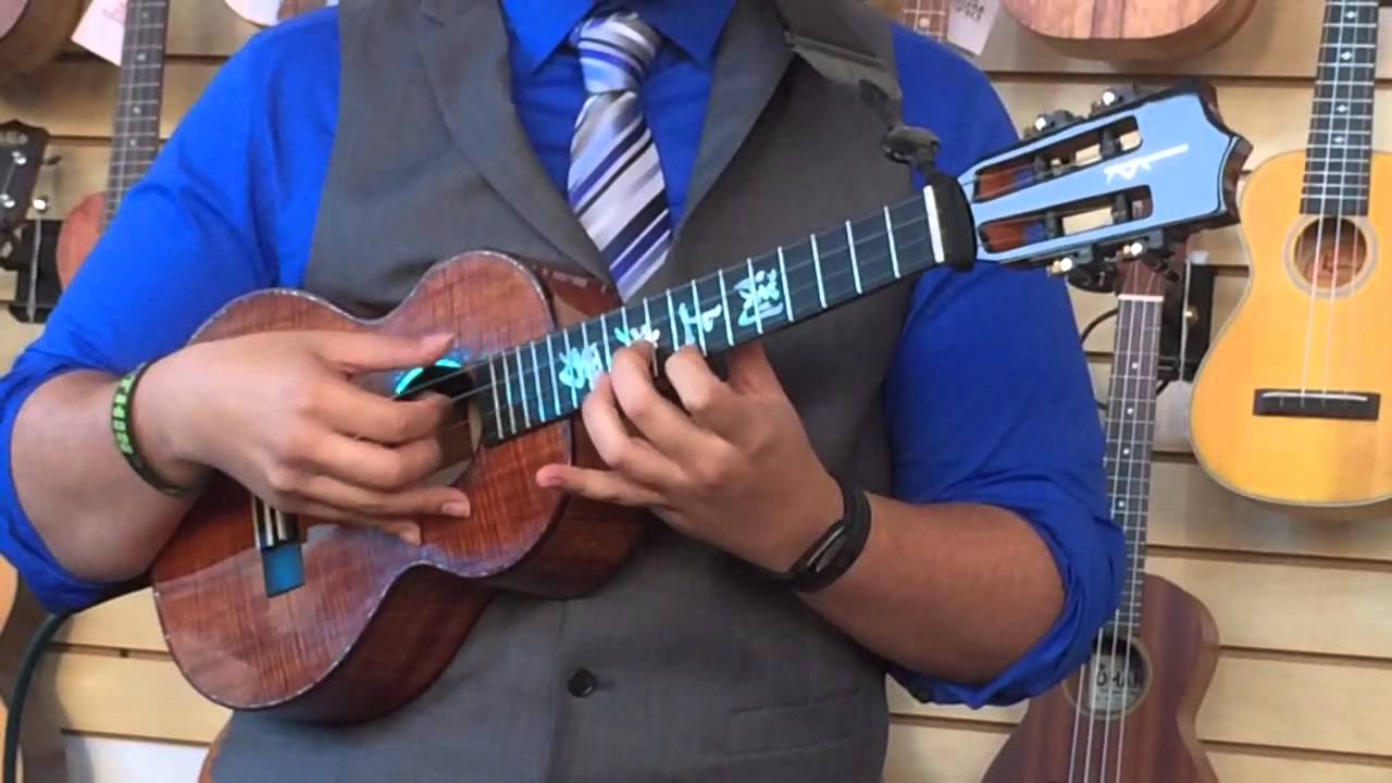 Kris Fuchigami - Close up of Can't Take My Eyes Off You
