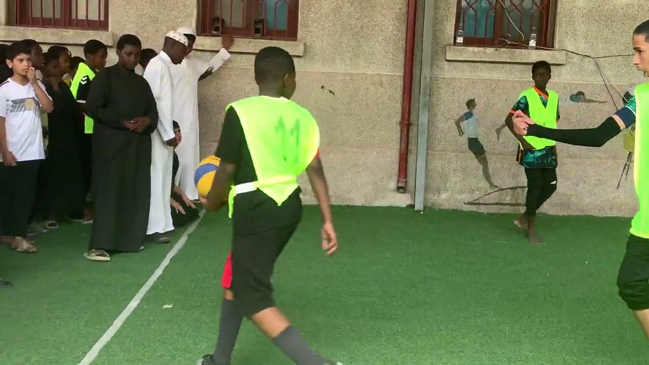 نهائي دوري الطائرة بمدرسة أبي بكر الرازي الابتدائية