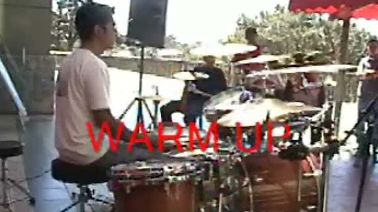 Vic Mercado | Singles - Doubles - Paradiddle - Demonstration | Workshop at Musar SM Baguio 2006