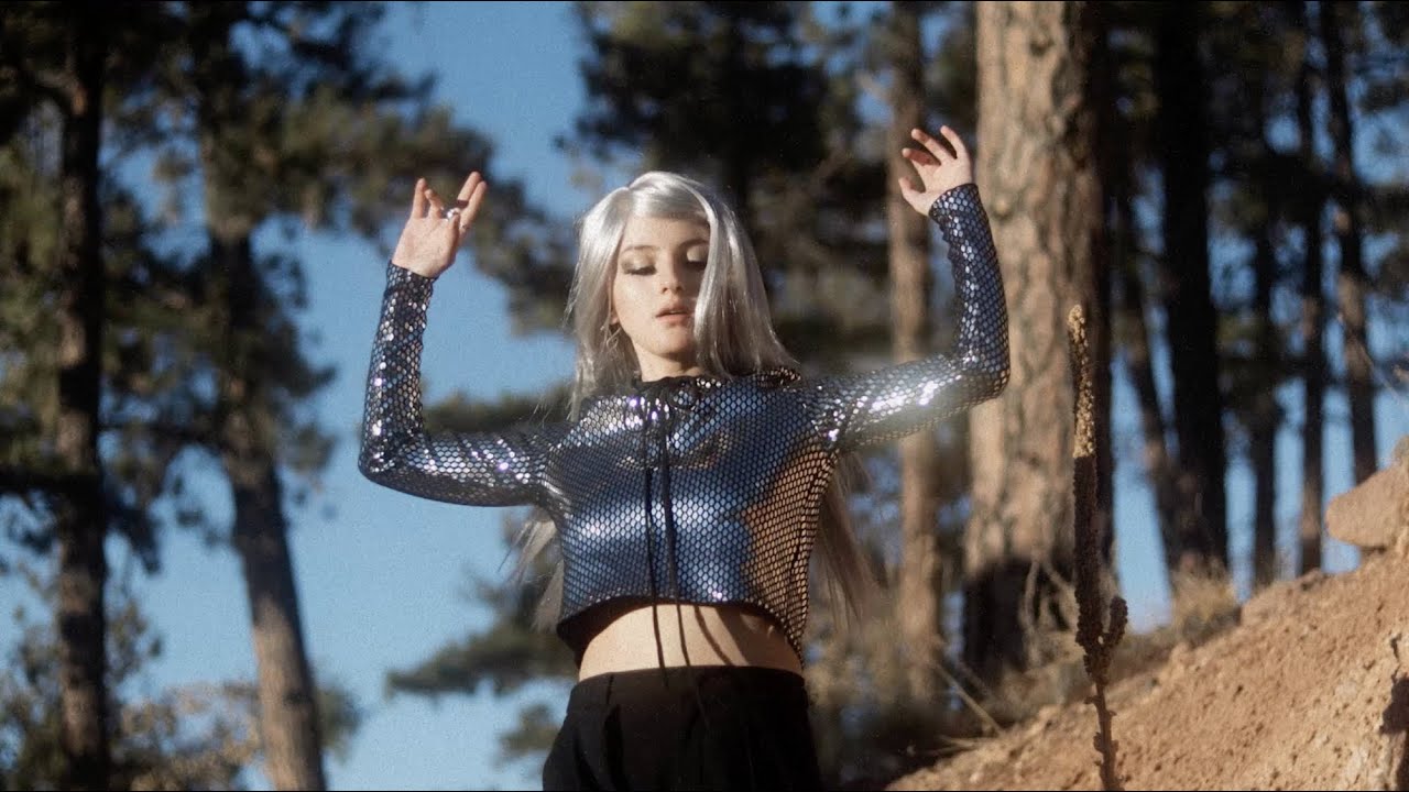 Neoma - Into You (Official Video)