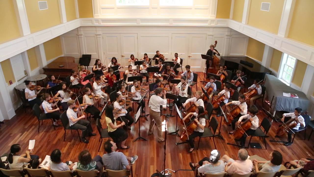 Leroy Anderson: Fiddle-Faddle