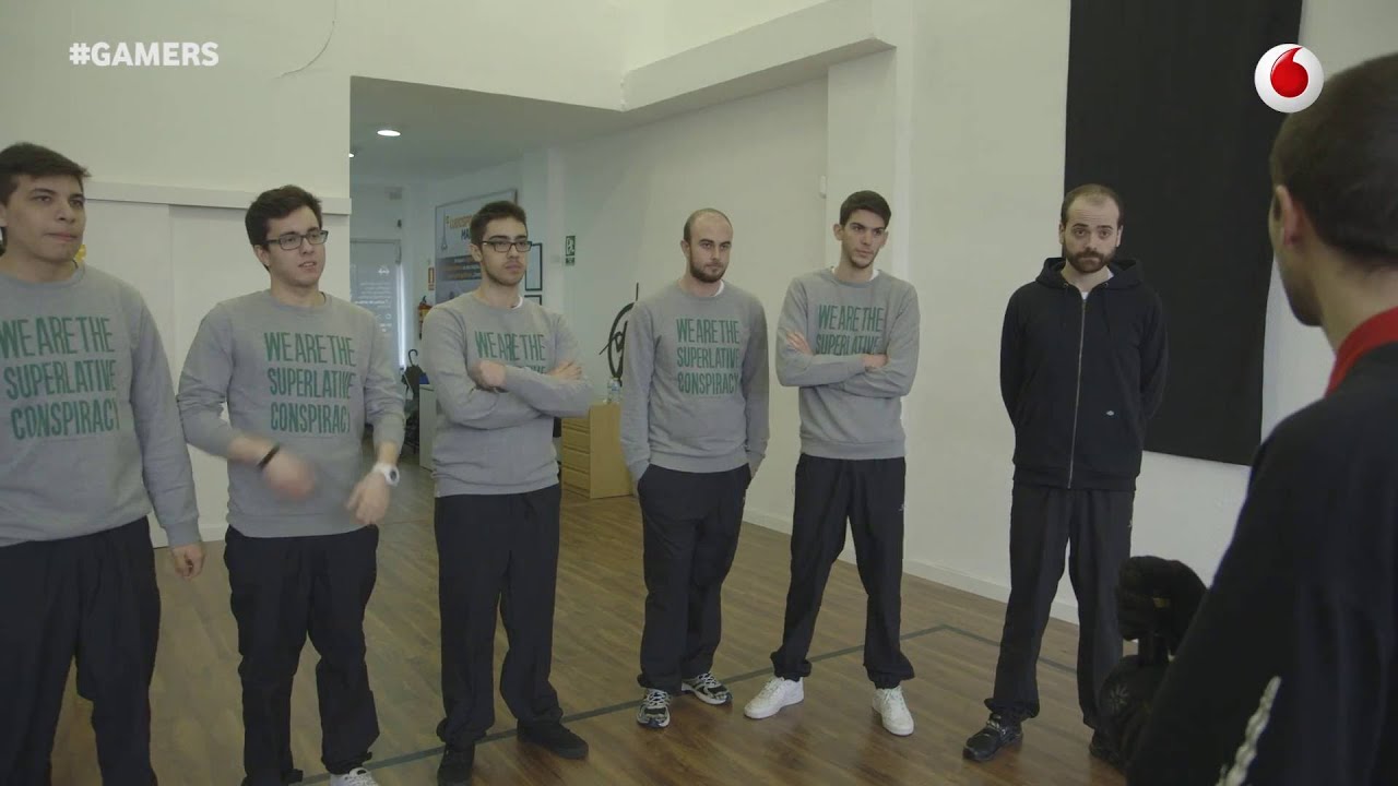 El equipo G2Vodafone visita una escuela de sables de luz - #Gamers6