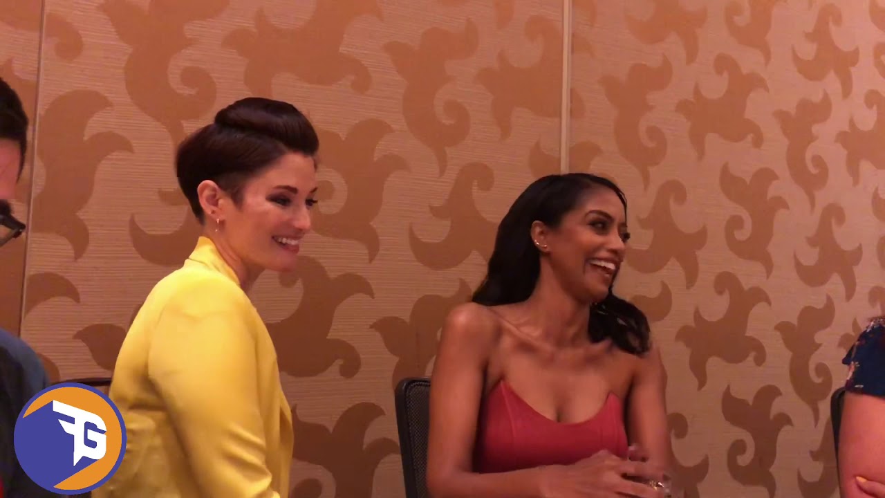 SDCC 2019: Supergirl’s Chyler Leigh and Azie Tesfai