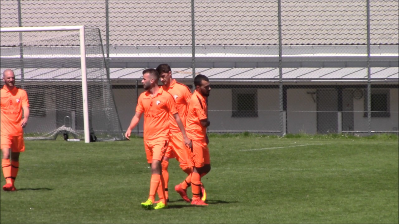 Check out the highlight  Division 5 Sk&aring;ne sydv&auml;stra  Roseng&aring;rd FF - Skegrie BK  3:1