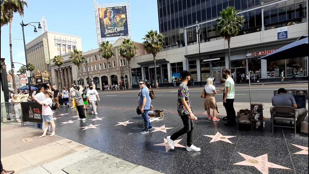 Asi es Hollywood :)  #Paseo de la fama/Walk of fame