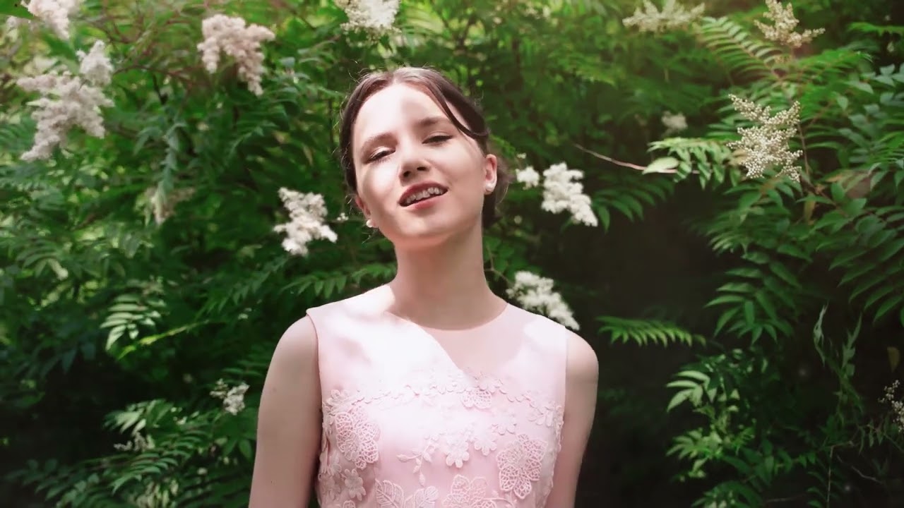 Mira - Rong Hua 绒花 , Velvet Flower (cover) 