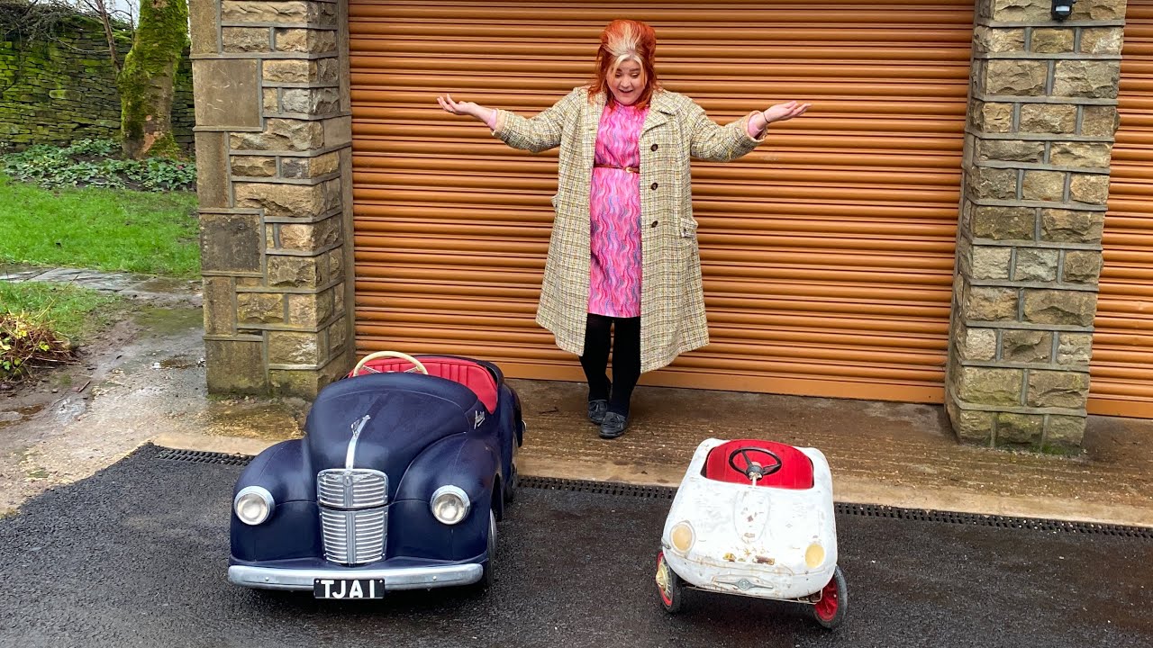 IDRIVEACLASSIC reviews: 50s Austin J40 and Jaguar E Type pedal car