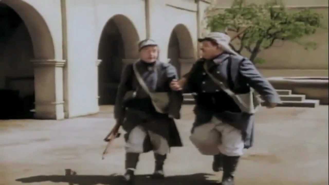 The Flying Deuces - Laurel & Hardy (clip)