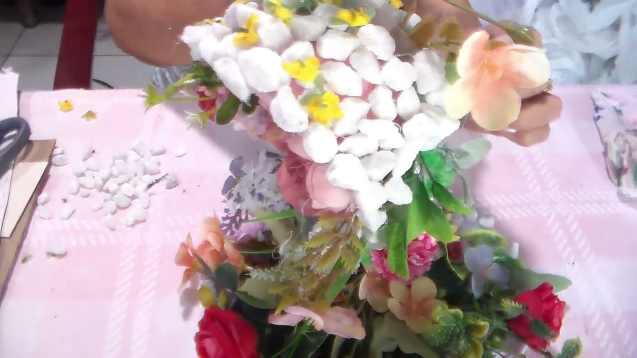 DIY / CASCATA DE FLORES