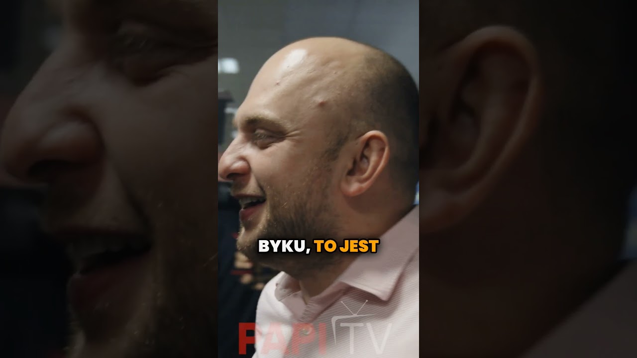 Michał Cichy o Policji i mundurze. #papitv