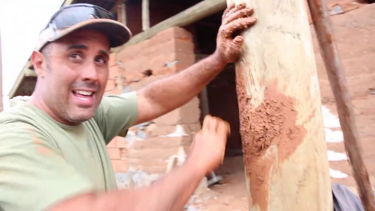 BIO CONSTRUÇÃO - O REBOCO GROSSO COM PALHA