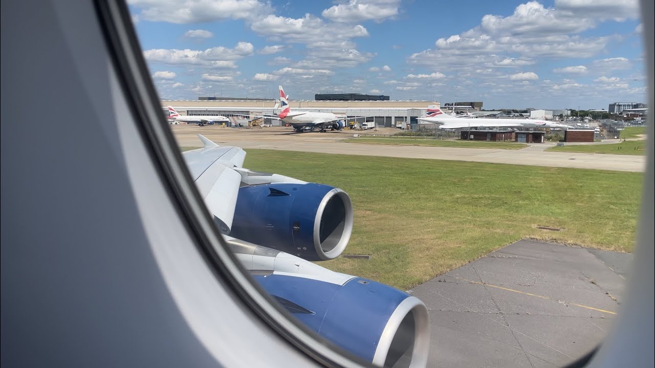 Trent 900 GROWL | British Airways Airbus A380-841 (G-XLEI) incredible takeoff from London. [4K 60]