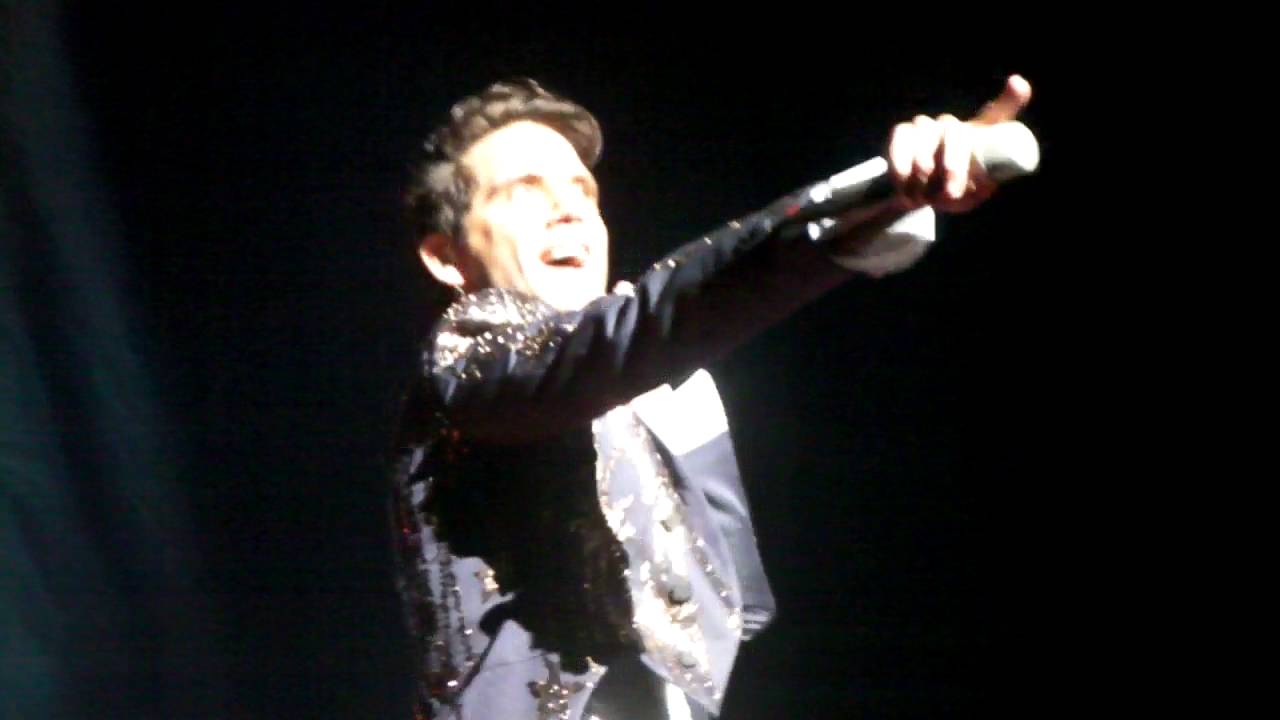 Mika - Talk About You NHK Hall Tokyo, Feb 18 2016
