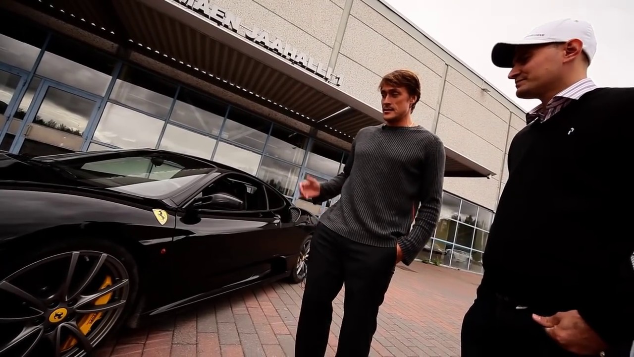 Auto ja persoona - Teemu Selänne & Ferrari 430 Scuderia (Teknavi 2010)