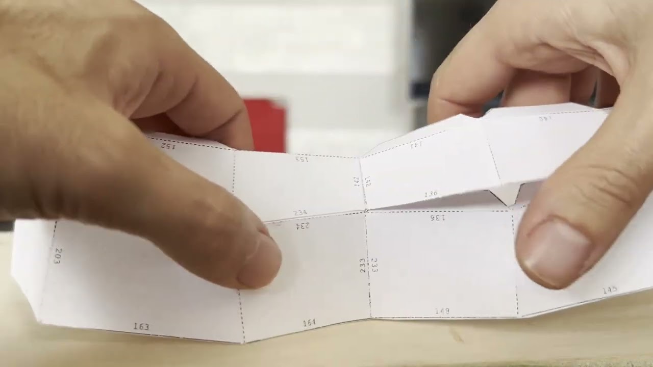 🎥 Pepakura & Papercraft Tutorial - Parte 3 🎥 Sovrapposizioni e giunte! Come comportarsi
