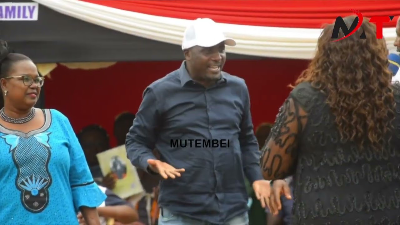 Drama in Meru as Ruto allies are Shouted Down and Microphone Put off for Trying to Attack Gachagua!