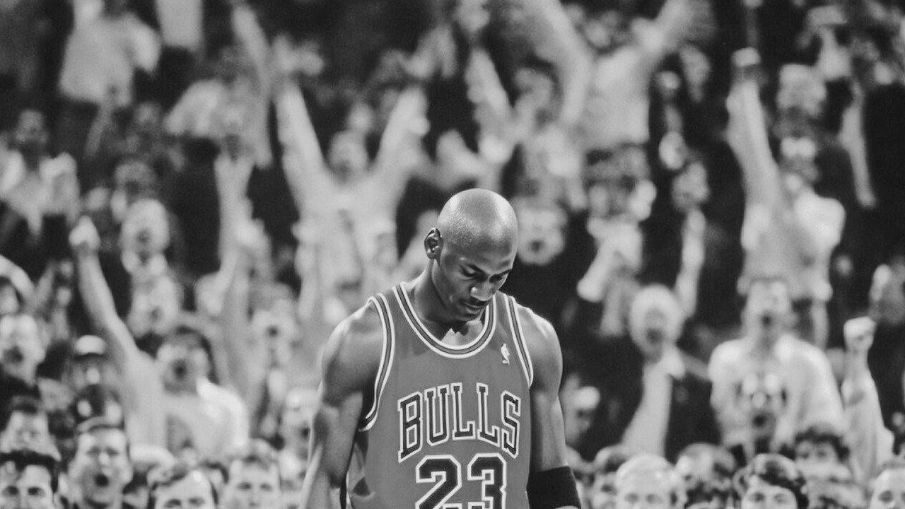 The Crowd Booed Michael Jordan Relentlessly — 10 Seconds Later, Shock