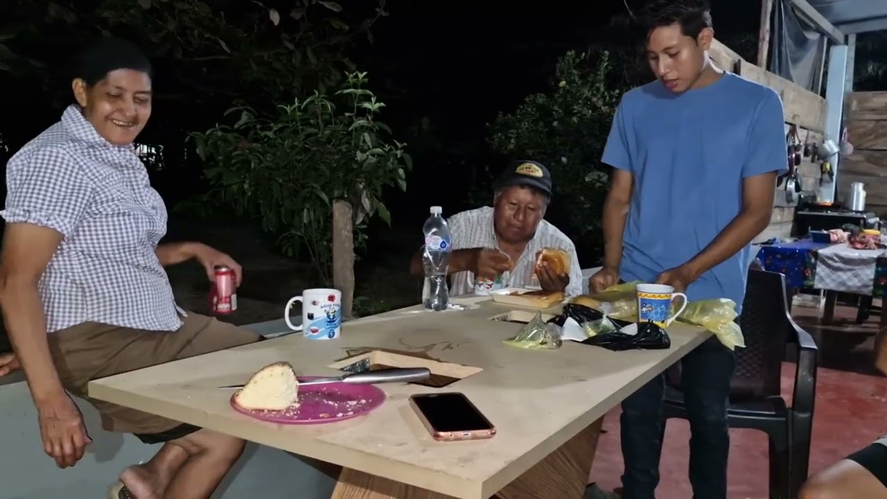 Mi mamá llega a nuestra casa| A comer junto a mis Siegros 😍