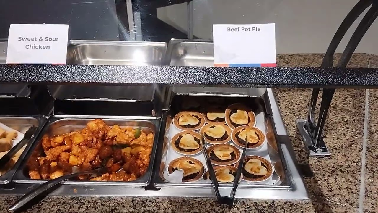 Grey Eagle Casino in Calgary Lunch Buffet Foods Selections.😋👍Date: Monday, February 16,2026