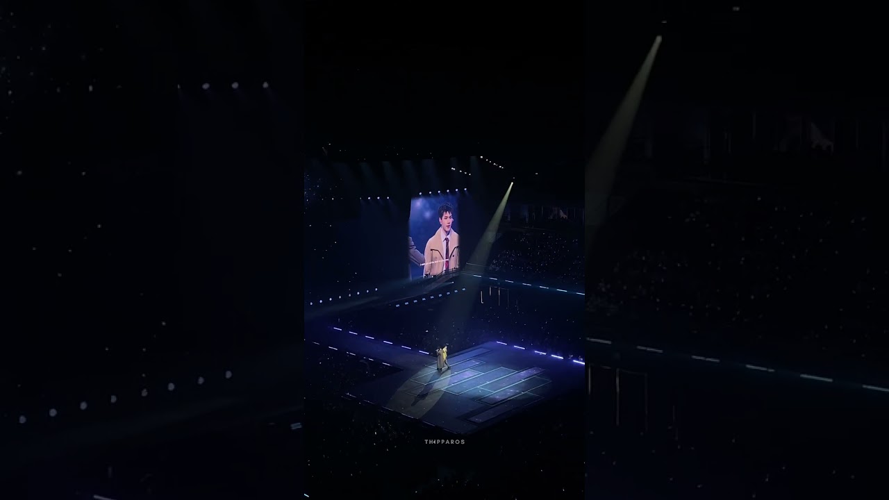 (Fancam) 15 Feb 2026 - Phuwin - วันเกิดเธอ ( TO YOU) #RISERCONCERTD3 #phuwintang  