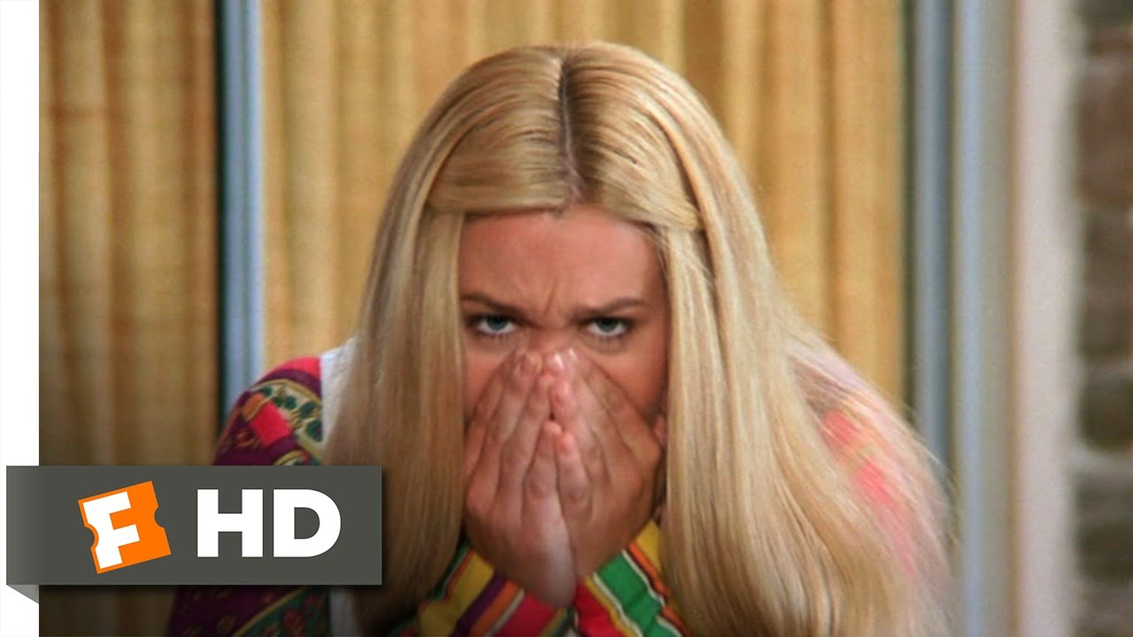 The Brady Bunch Movie (5/10) Movie CLIP - Marsha Breaks Her Nose (1995) HD
