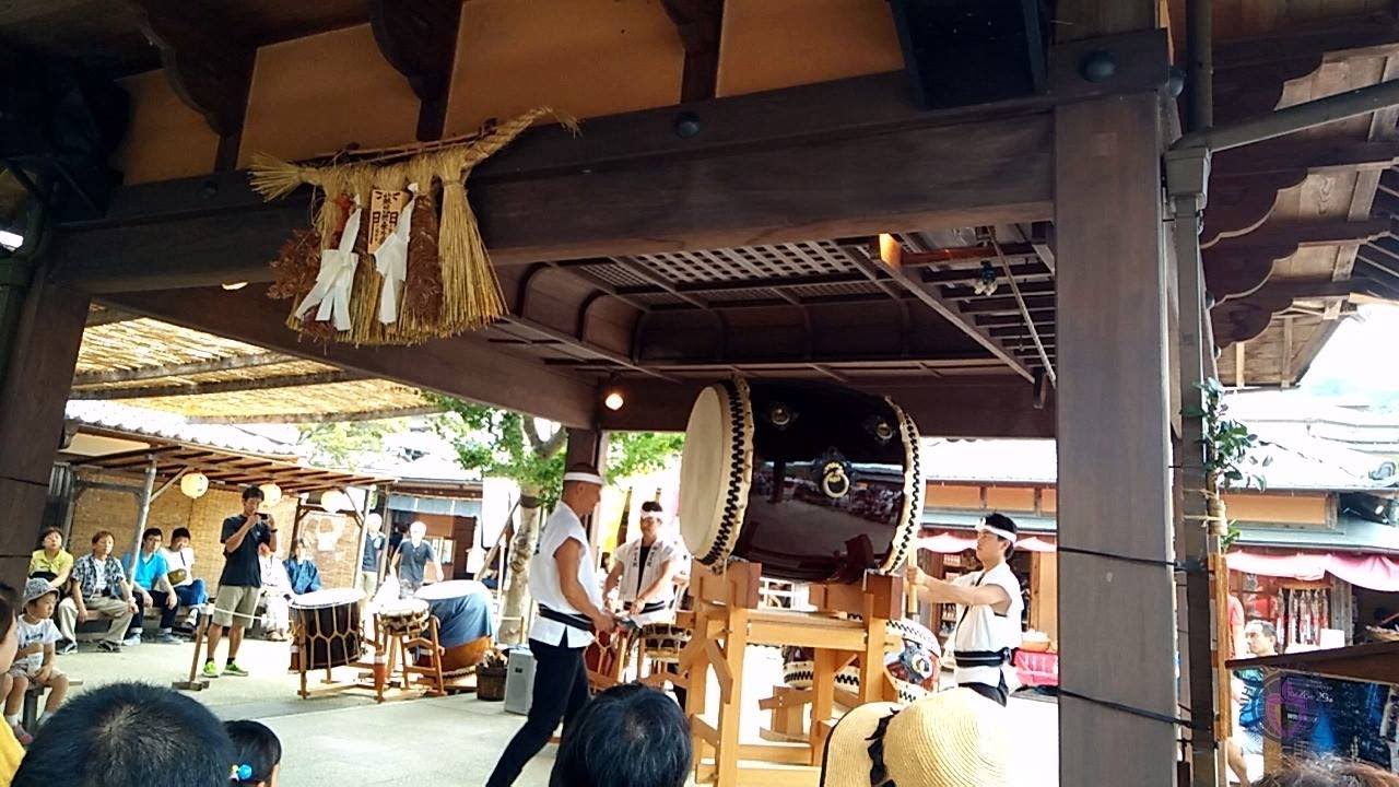 和太鼓演奏 Taiko Trommeln in Ise