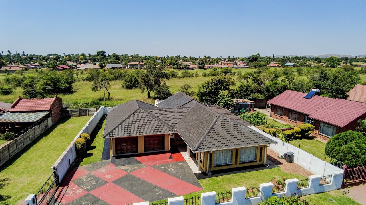 4 bedroom House for For Sale | The Orchards