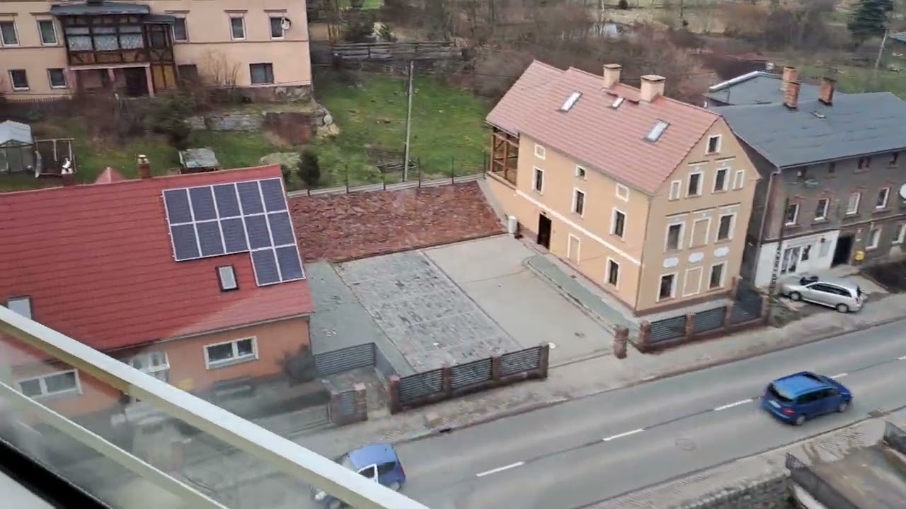 POCIĄGIEM Z NOWEJ RUDY DO WAŁBRZYCHA