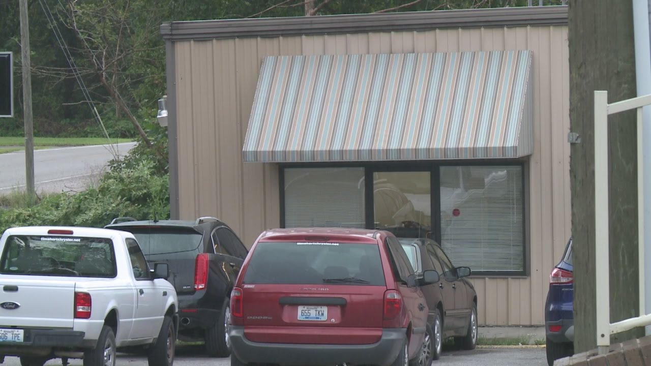 Whitesburg police investigating armed robbery