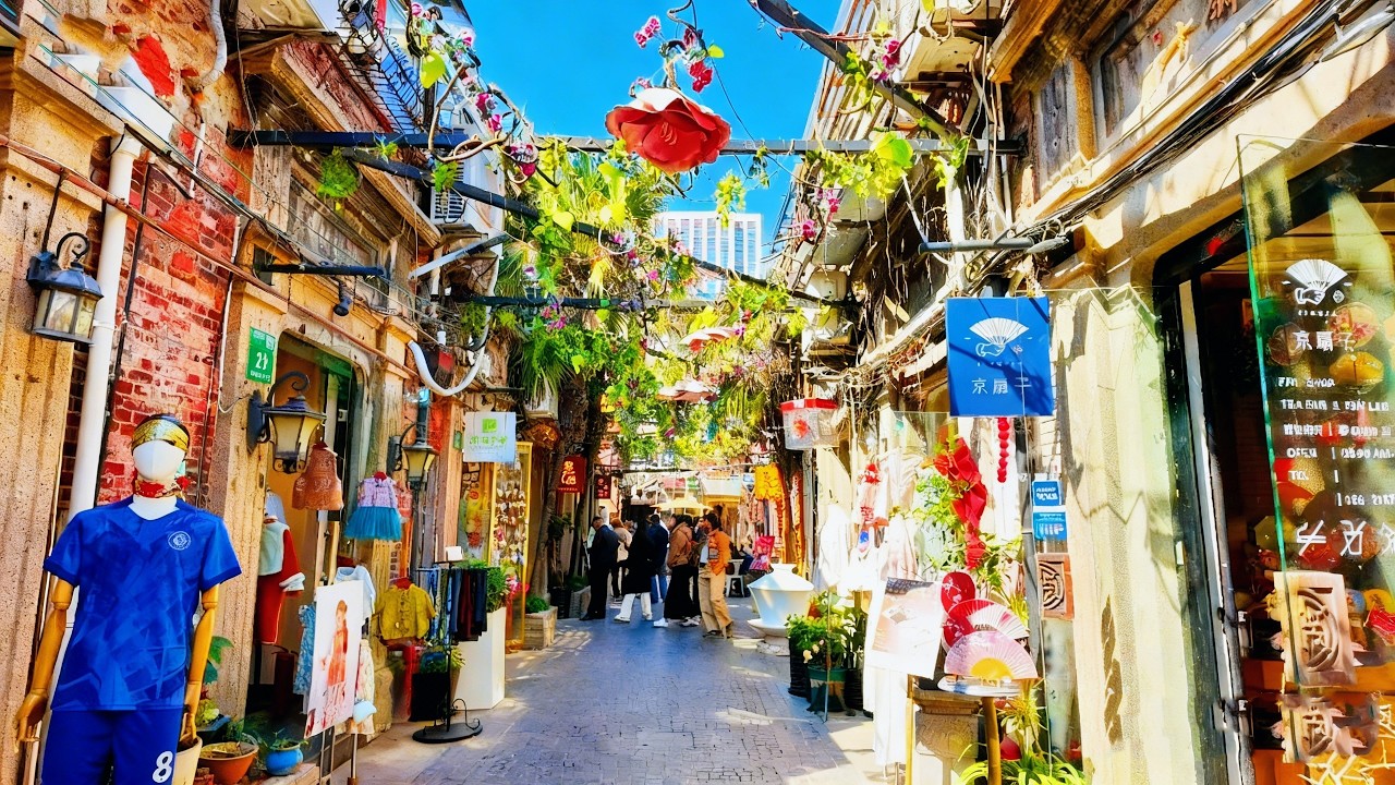 Walking Through One of the Most Old-Shanghai-Style Streets in China | Walking Tour