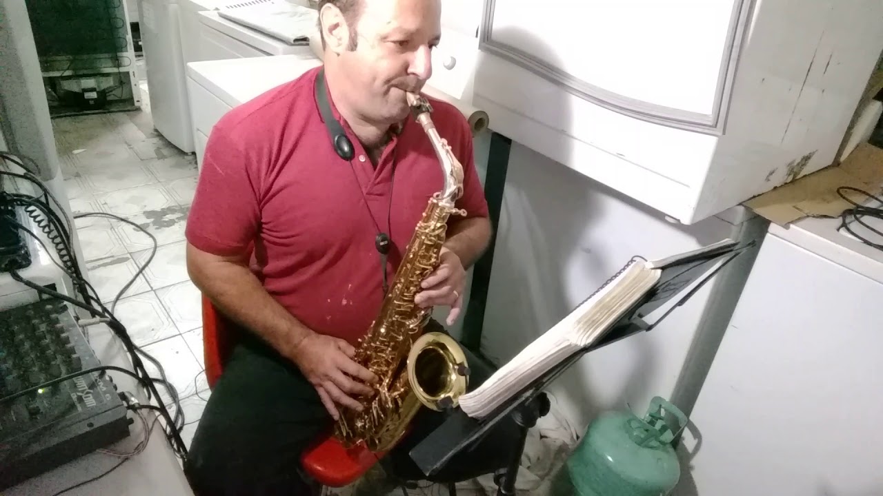 hino 67 ccb sax alto no soprano