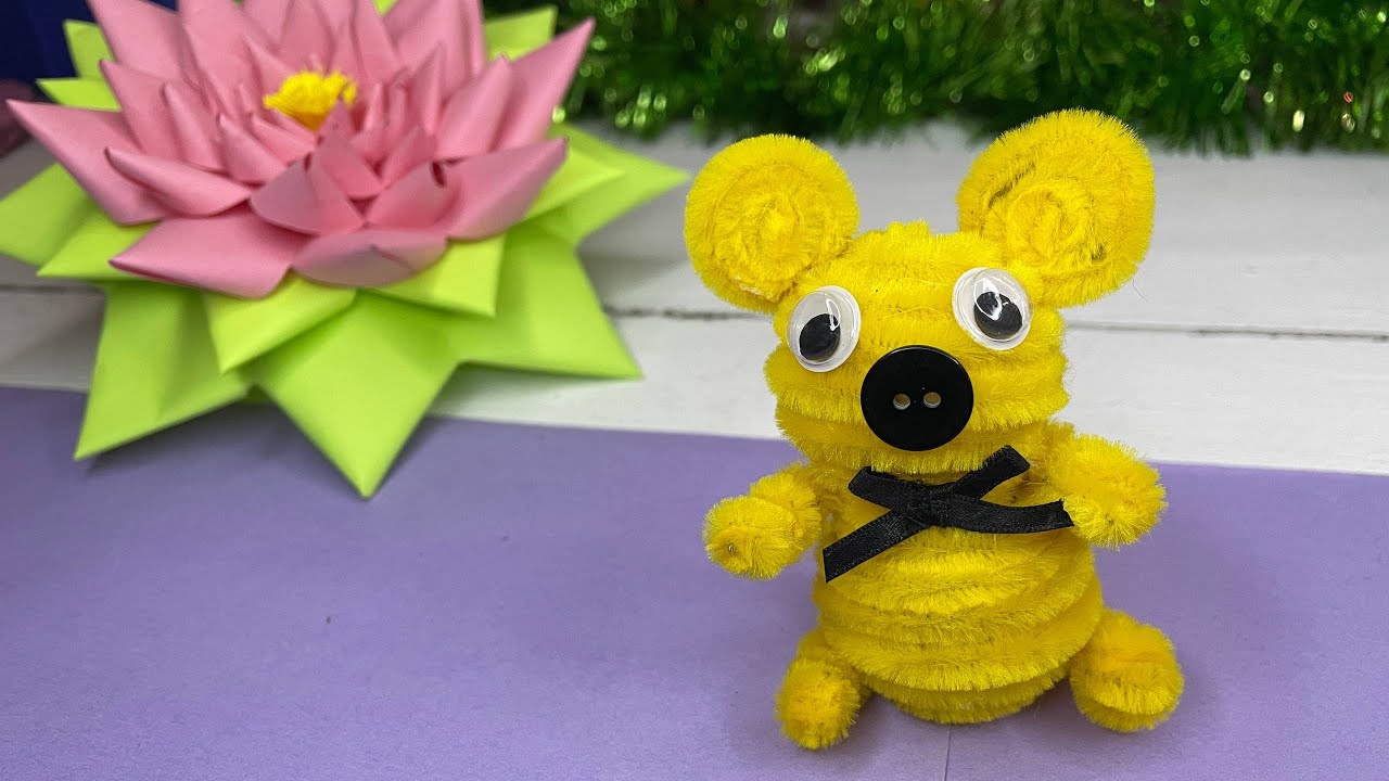 Turn Old Deodorant Rollers into an Adorable Bear 🐻| Upcycling Idea | Recycle Rollers