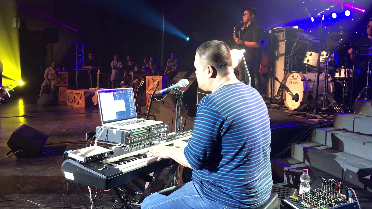 South Border suite. Jay Durias.