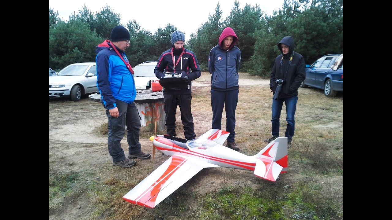 LOTNISKO BYDGOSZCZ FORDON OBLOT ZLIN 50LS PILOT DAMIAN CIZIO