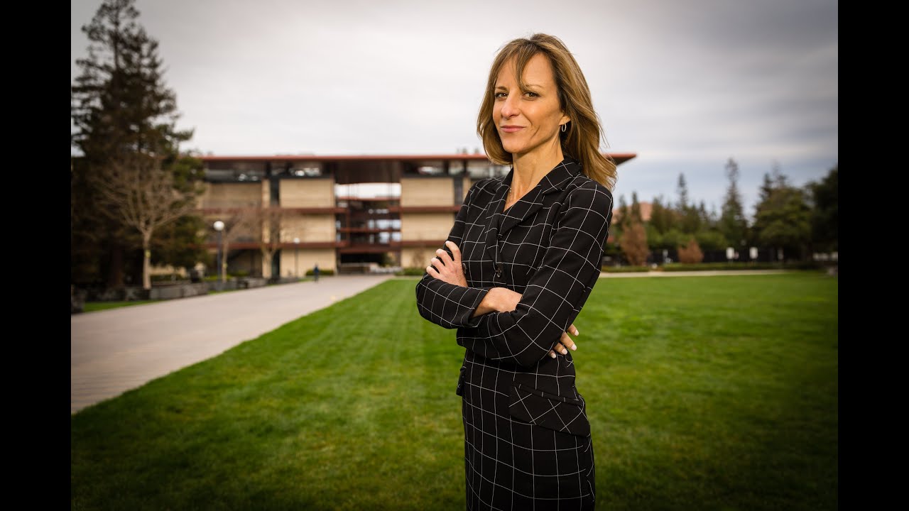 Learn about Stanford's Beth Darnall, PhD