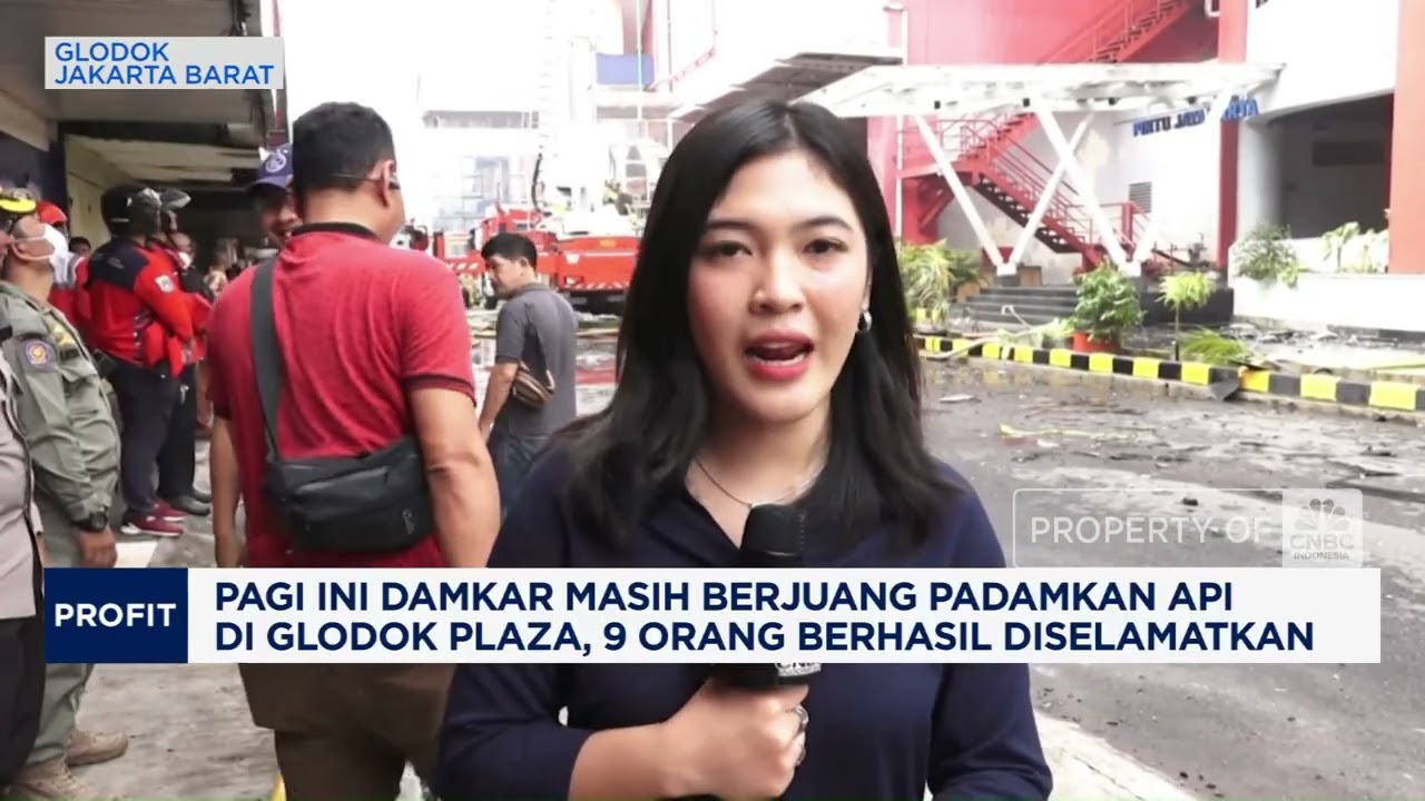 Kondisi Terkini Glodok Plaza Setelah 12 Jam Kebakaran